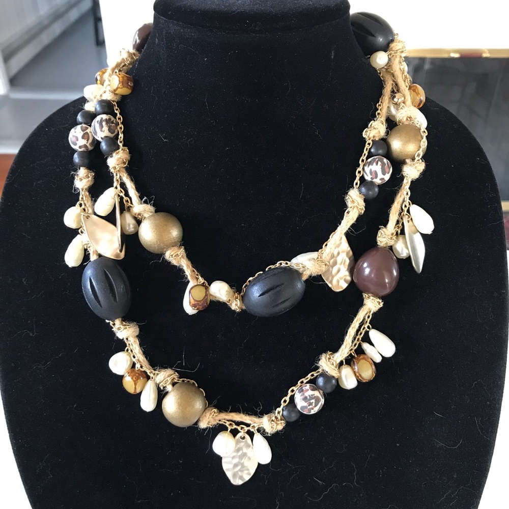 Chico’s long necklace with amazing beads, NWT